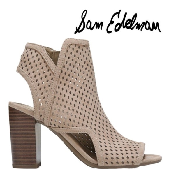 Circus by Sam Edelman Shoes - 🎪Circus by Sam Edelman Emerson peep toe shoes never worn size  6.5 NWOT